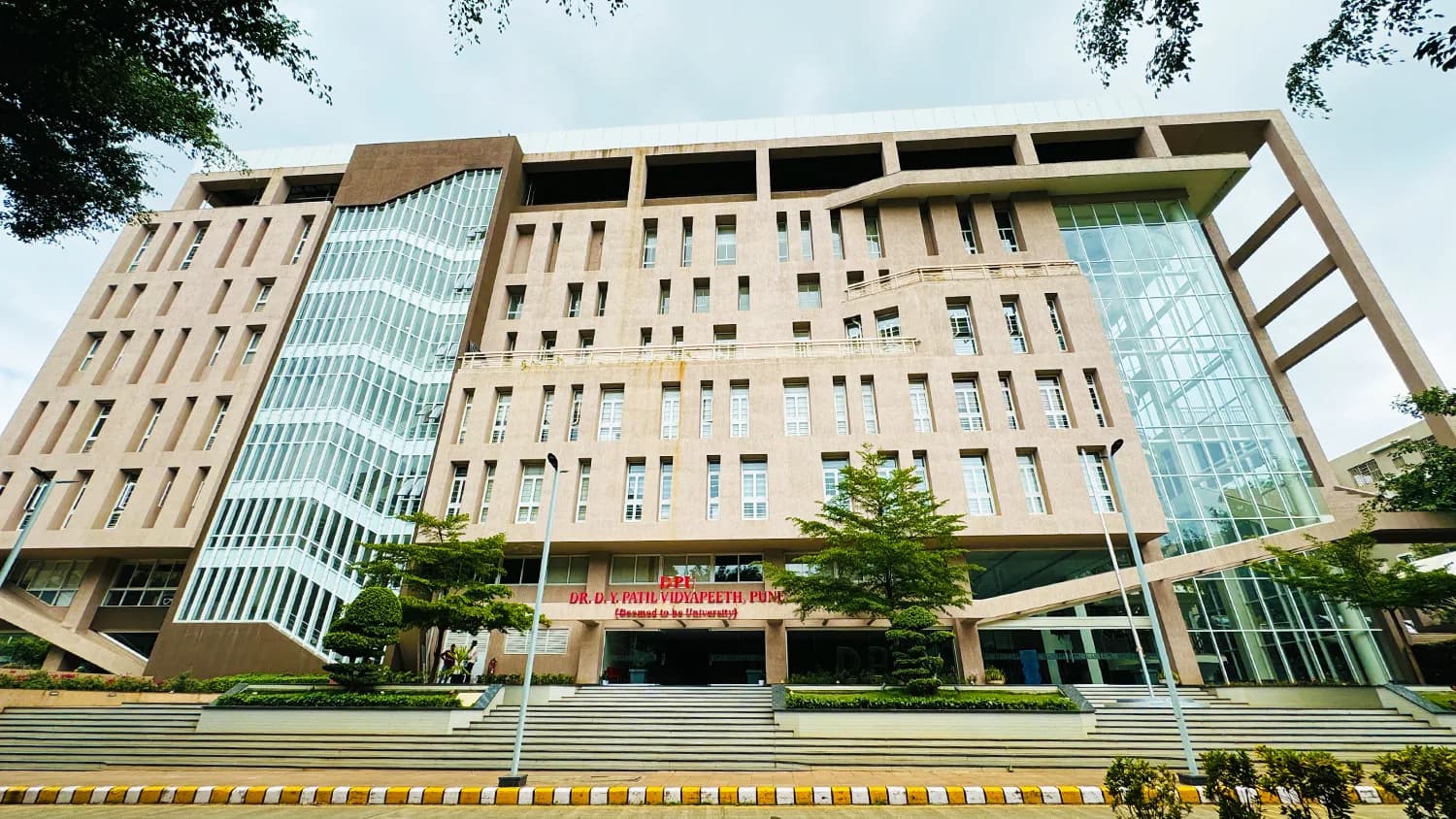 Dr. D.Y.Patil Vidyapeeth, Pune