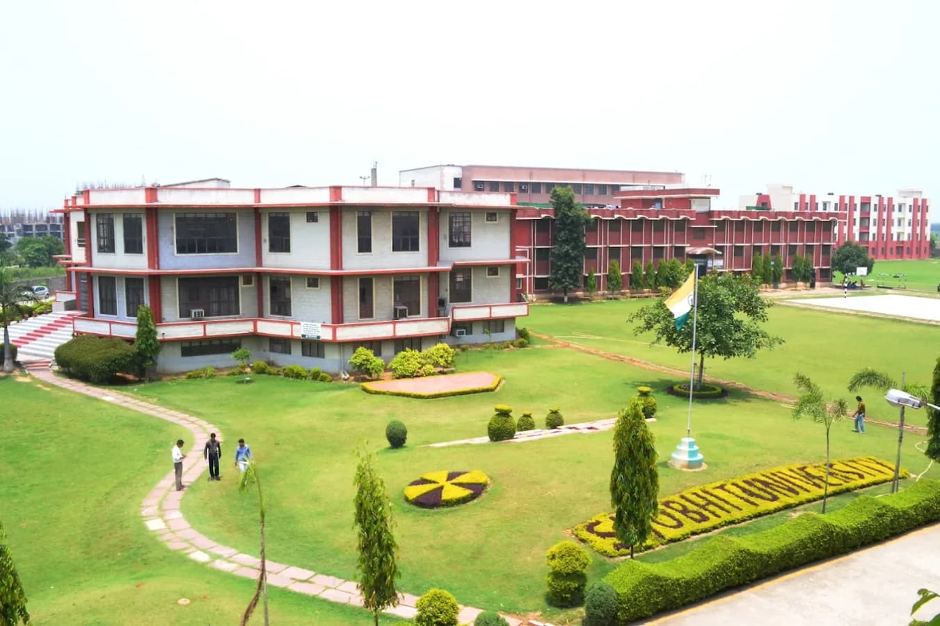 Shobhit University