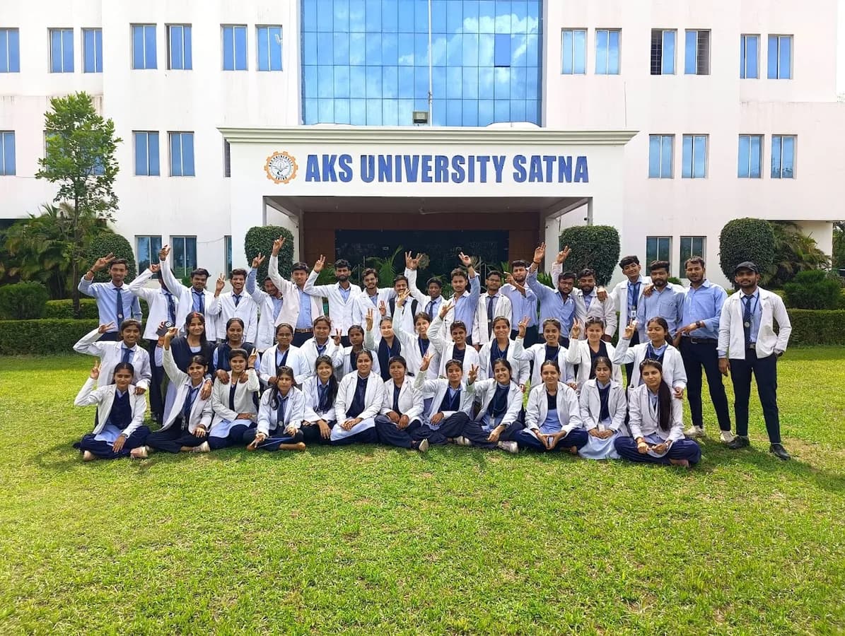 AKS UNIVERSITY, SATNA