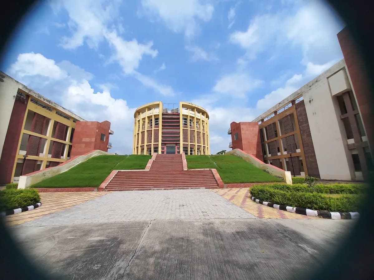 JK LAKSHMIPAT UNIVERSITY