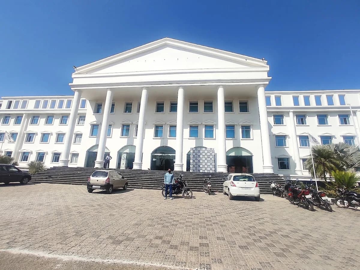 NIRWAN UNIVERSITY