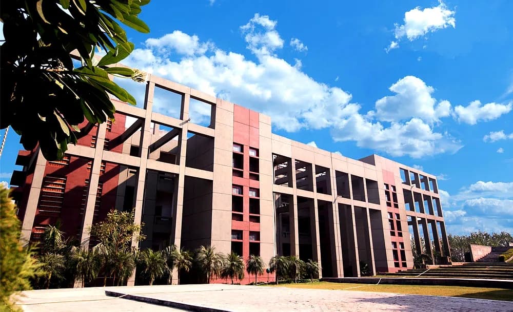 Master School of Management
