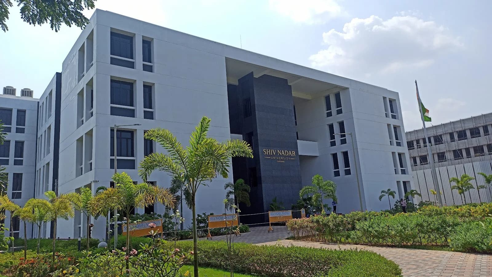 SHIV NADAR UNIVERSITY